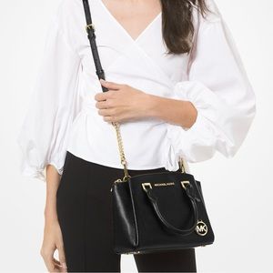 EUC Michael Kors Maxine Small Pebbled Leather Satchel in Black